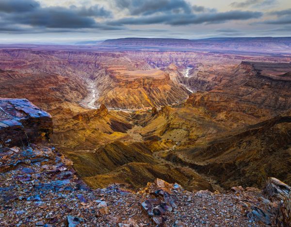 Lais Puzzle Landschaft mit dem Fish River Canyon im Süden Namibias 40