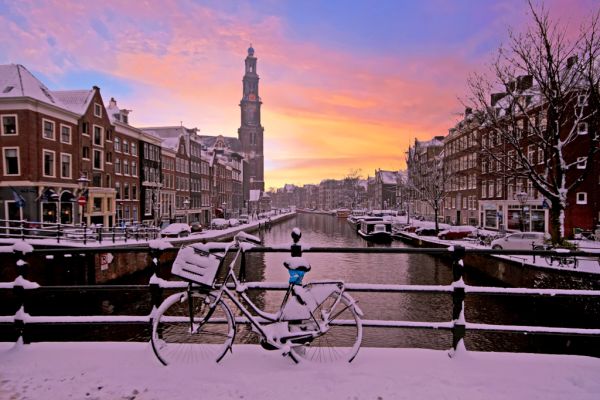 Lais Puzzle Stadtbild Vom Verschneiten Amsterdam Mit Der Westerkerk