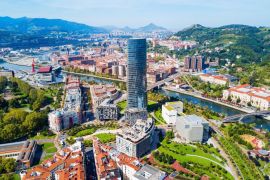 Lais Puzzle - Bilbao Panoramablick aus der Luft. Bilbao ist die größte Stadt im Baskenland in Nordspanien - 2.000 Teile