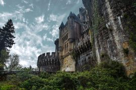 Lais Puzzle - Burg Butron in der Nähe von Bilbao, Spanien - 2.000 Teile